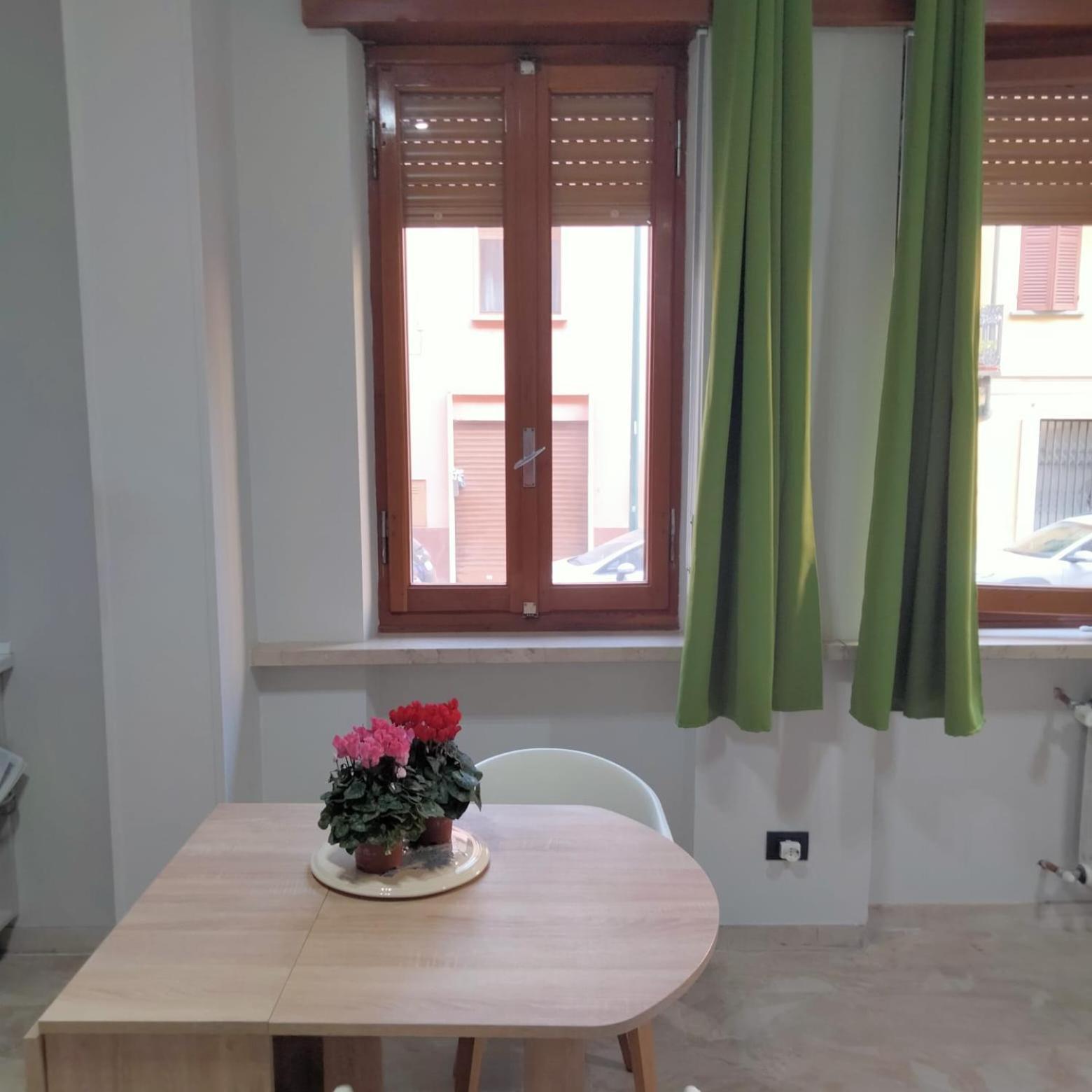 Catrizia Lägenhet Casale Monferrato Exteriör bild