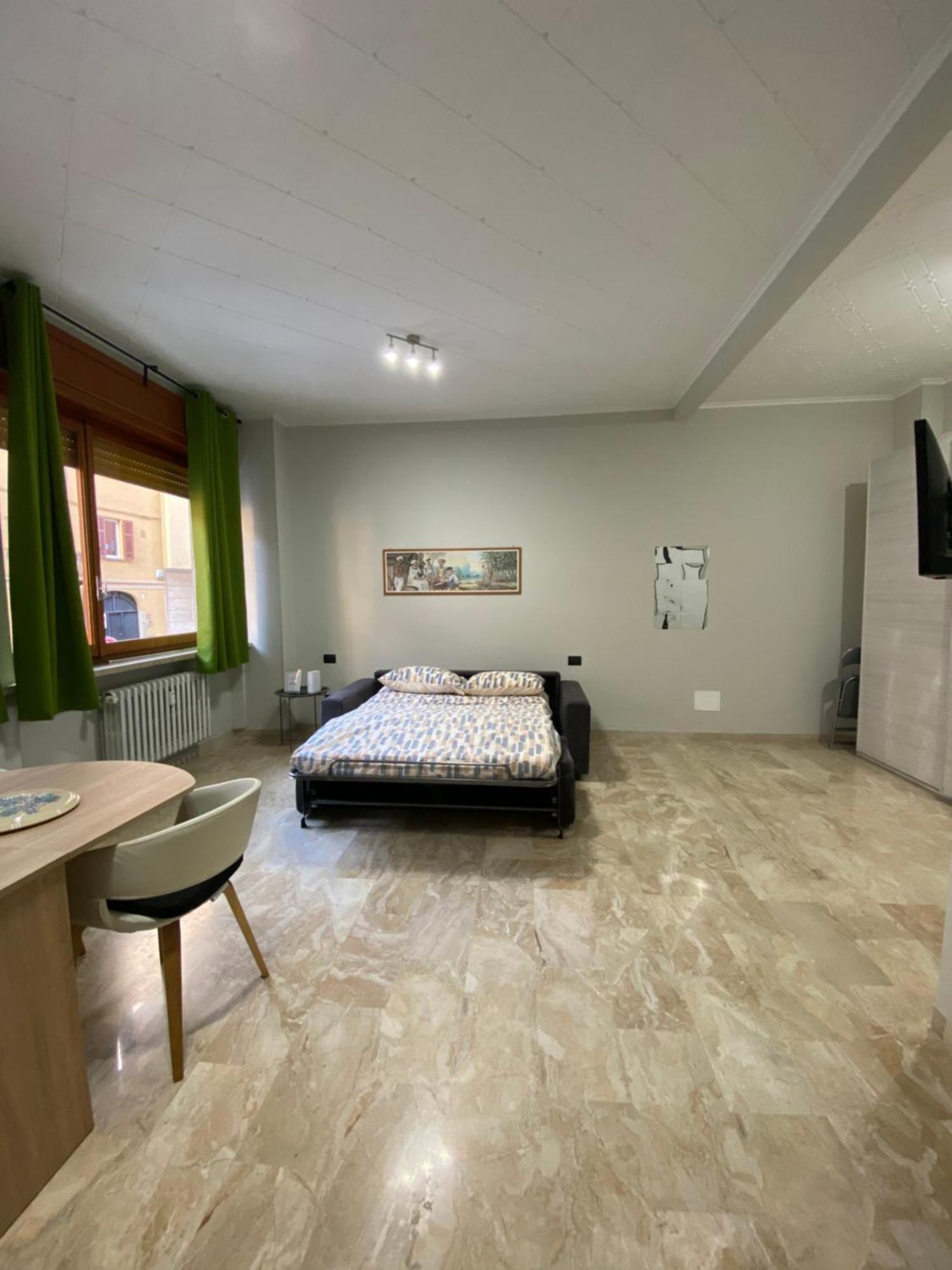 Catrizia Lägenhet Casale Monferrato Exteriör bild